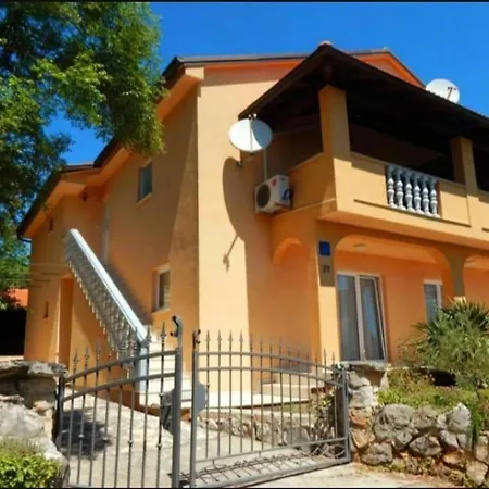 Andrija Apartment *